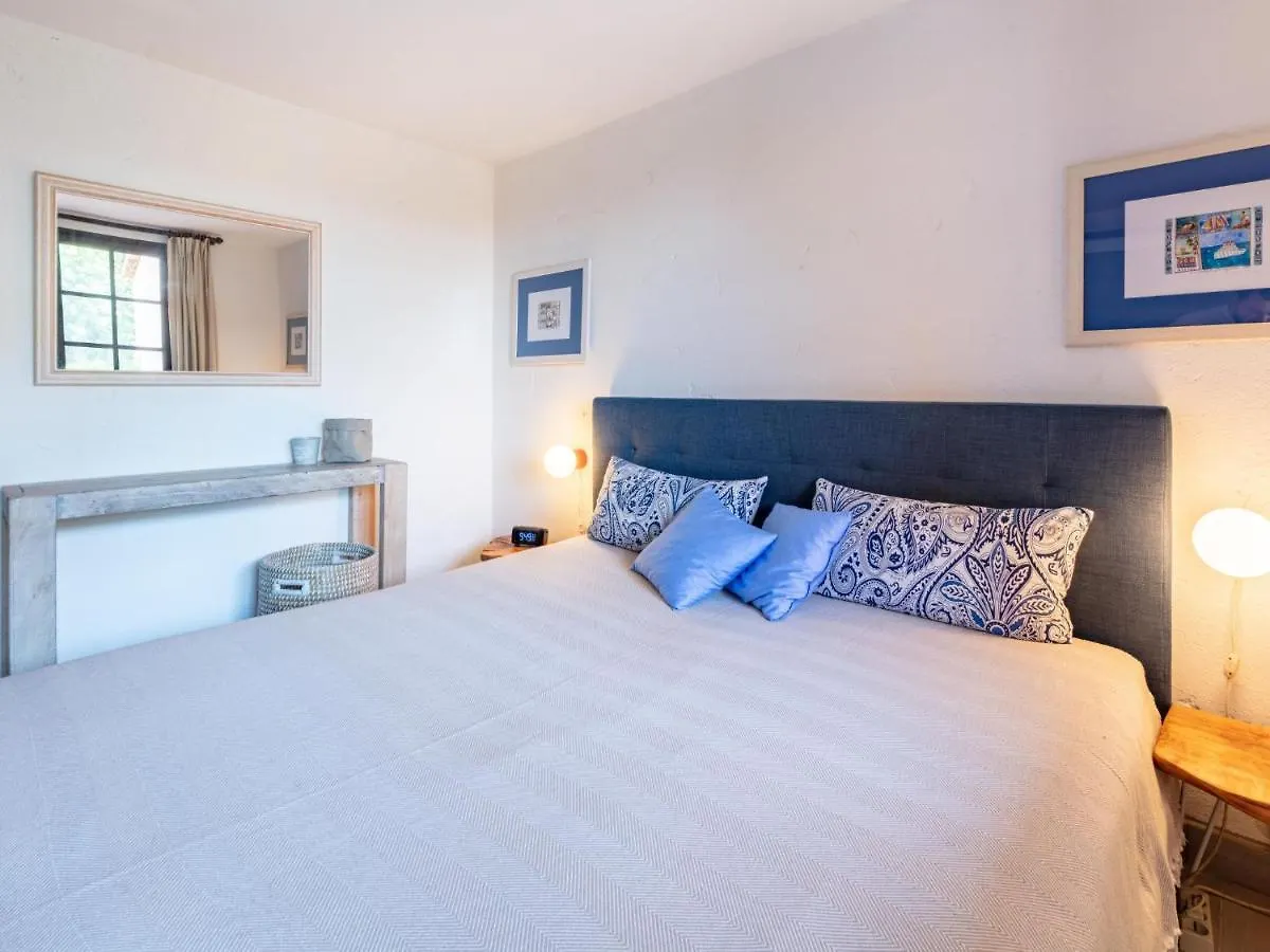 Holiday Home La Maison Bleue - Gri145 By Interhome Grimaud